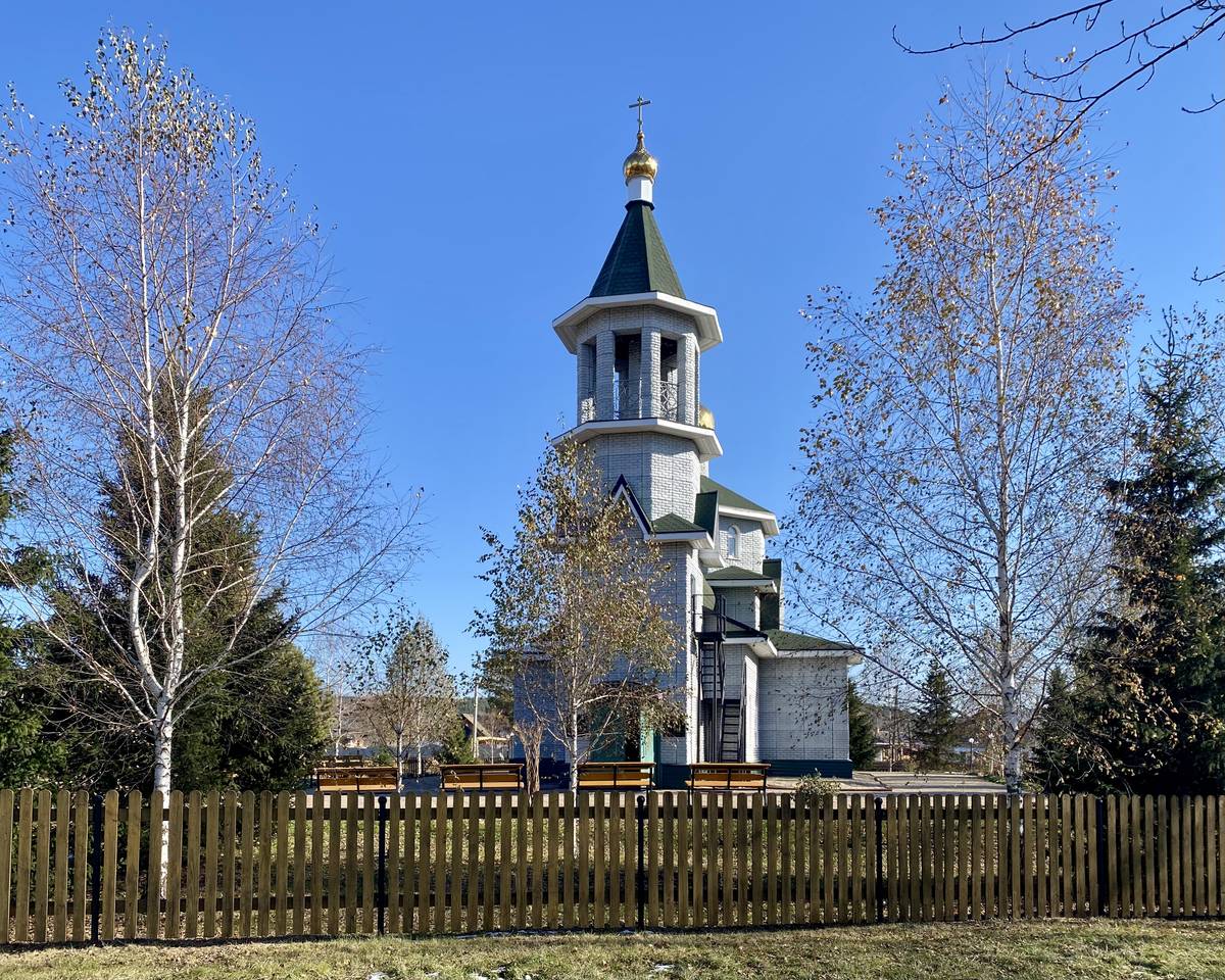 Церковь Троицы Живоначальной, Пача (Яшкинский район, Кемеровская область). фасады, Вид с запада