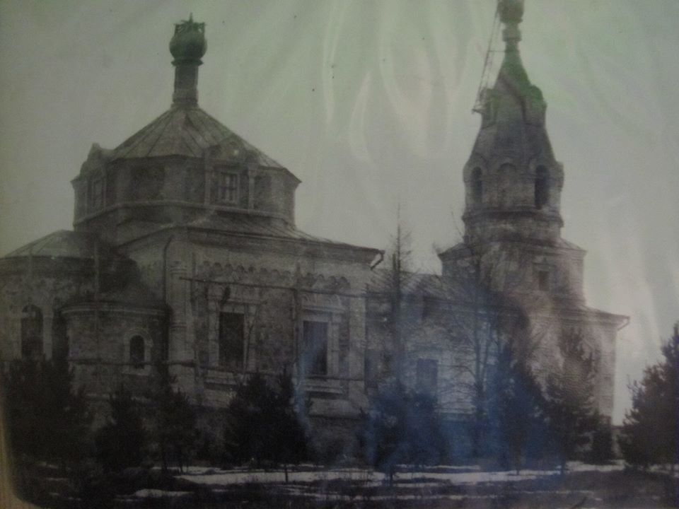 Церковь Успения Пресвятой Богородицы, Гущинцы (Хмельникский район, Украина, Винницкая область). архивная фотография, Частная коллекция. Фото 1930-х годов