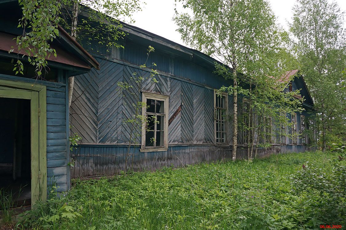 Неизвестная церковь из Рождественского погоста (Кезадра), Брусово (Удомельский городской округ, Тверская область). фасады