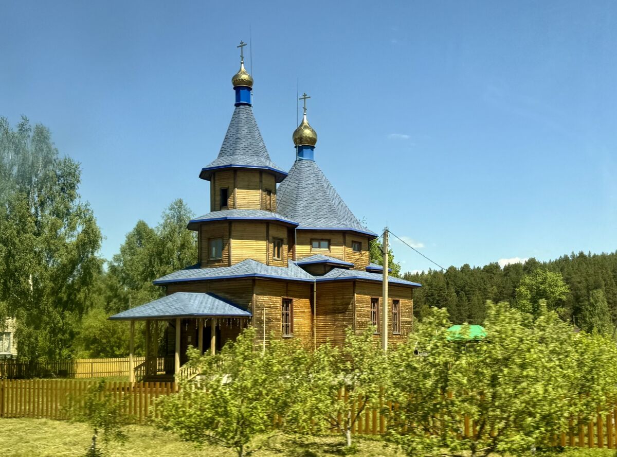 Церковь Николая Чудотворца, Николо-Барнуки (Сосновоборский район, Пензенская область). фасады, Вид с дороги Никольск-Кузнецк