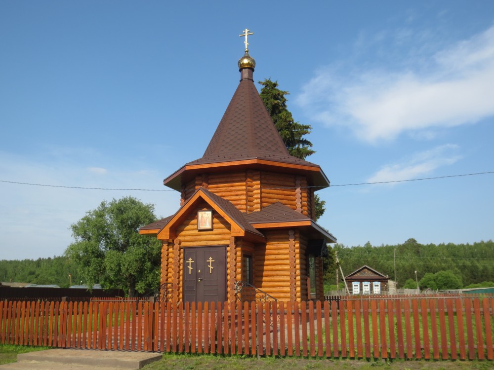 Новая Селя. Часовня Петра и Февронии. фасады