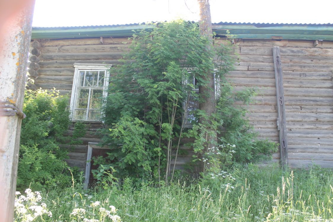 Церковь Николая Чудотворца (старая), Курья (Красногорский район, Республика Удмуртия). фасады