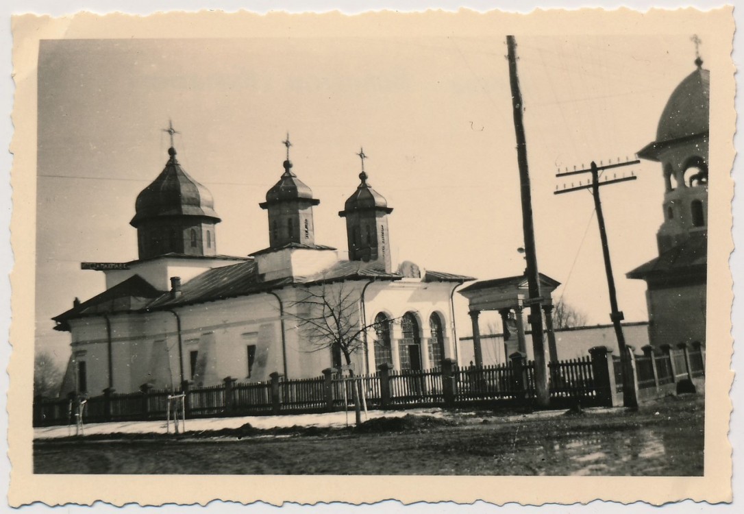 Церковь Успения Пресвятой Богородицы, Болинтин-Вале (Джурджу, Румыния). архивная фотография, Фото 1941 г. с аукциона e-bay.de