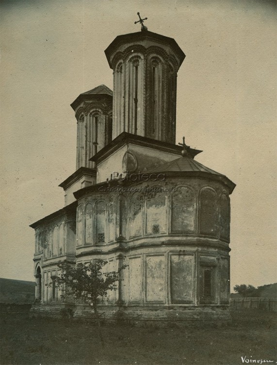 Церковь Михаила и Гавриила Архангелов, Брэдешти- Бэтрыни (Долж, Румыния). архивная фотография, Фото 1967 г. из фондов Томисской архиепископии