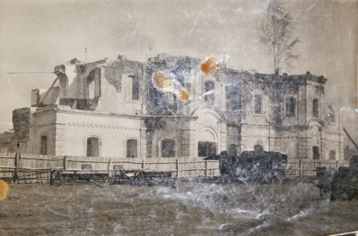 Церковь Успения Пресвятой Богородицы, Борисовка (Борисовский район, Белгородская область). архивная фотография, Фото 1938 г. Госкаталог № 9286123. Борисовский историко-краеведческий музей