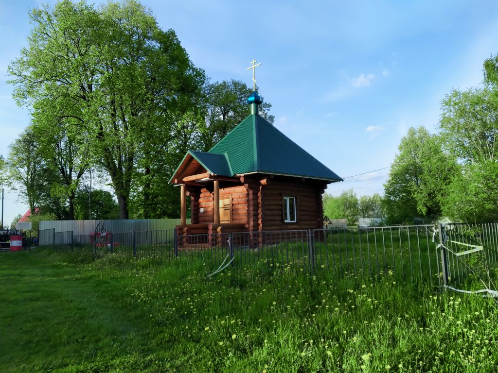 Часовня Успения Пресвятой Богородицы, Курово (Луховицкий городской округ, Московская область). фасады