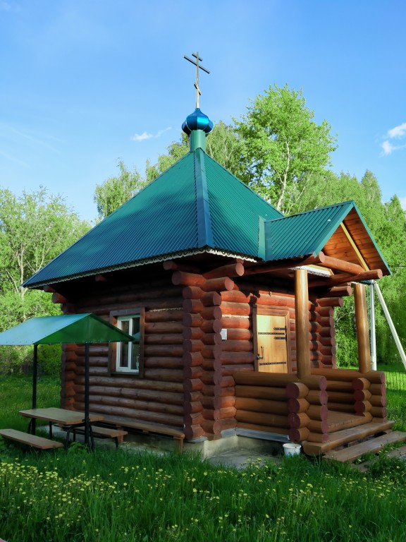Часовня Успения Пресвятой Богородицы, Курово (Луховицкий городской округ, Московская область). фасады