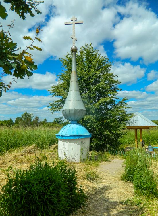 Неизвестная часовня на святом источнике, Пустоша (Шатурский городской округ и г. Рошаль, Московская область). фасады