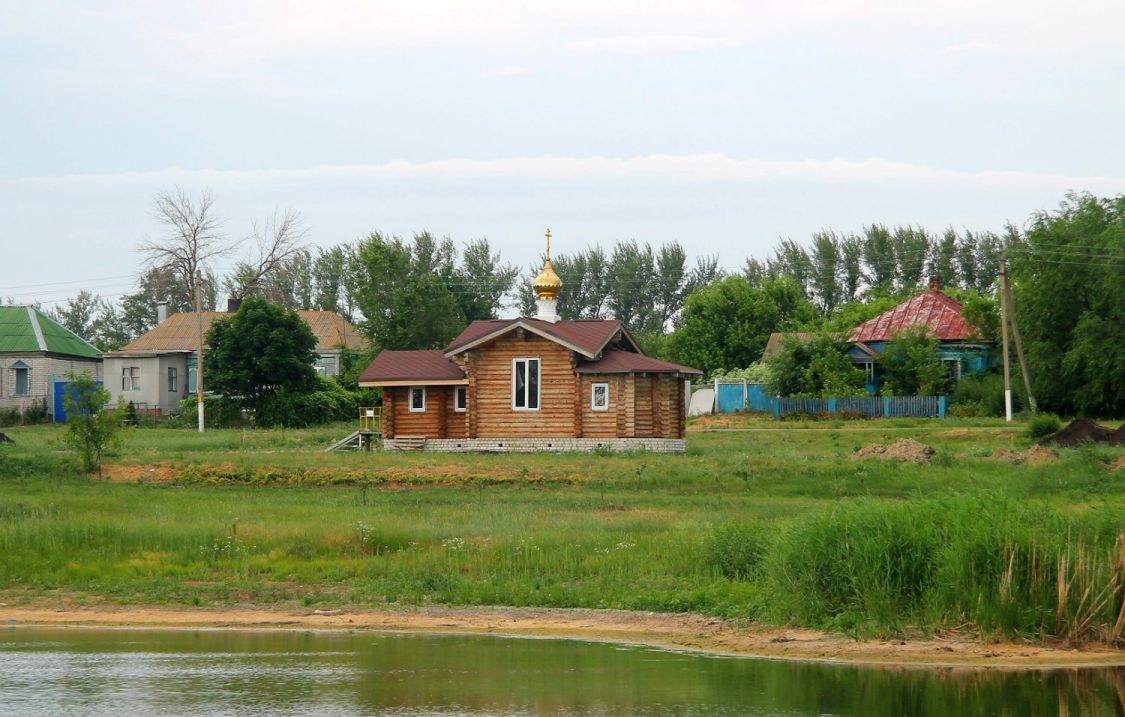 Часовня Даниила Алфёрова, Тройня (Бобровский район, Воронежская область). фасады