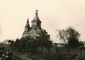 Старая Чертория. Церковь Троицы Живоначальной