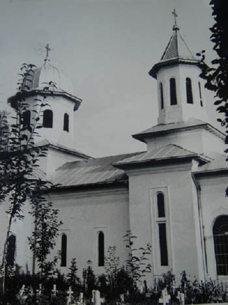 Церковь Михаила и Гавриила Архангелов, Делени (Бакэу, Румыния). архивная фотография, Частная коллекция. Фото 1950-х годов