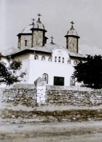 Дженерал-Скеришоряну. Церковь Георгия Победоносца