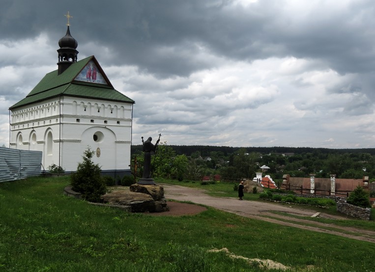 Церковь Петра и Павла, Чигирин (Черкасский район, Украина, Черкасская область). общий вид в ландшафте