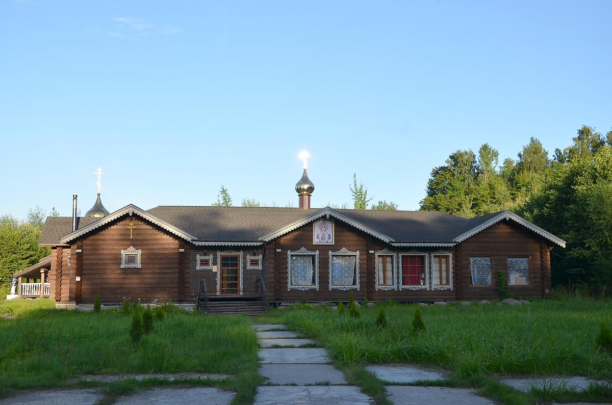 фасады. Церковь Анастасии Киевской при Благотворительном центре преподобной Великой княгини Анастасии Киевской, Знаменка (Санкт-Петербург, Петродворцовый район, г. Санкт-Петербург)