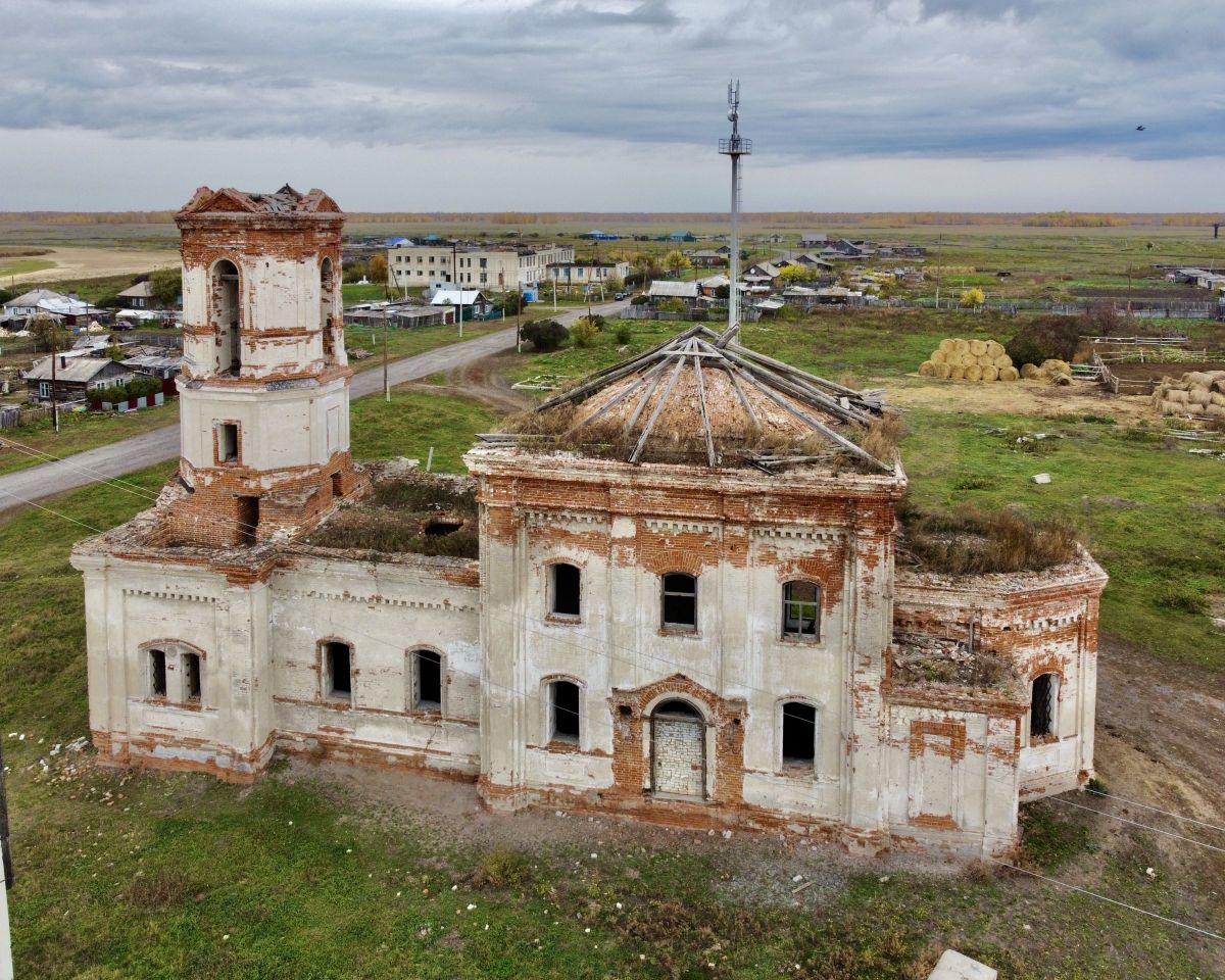 Церковь Преображения Господня, Дубровное (Лебяжьевский район, Курганская область). фасады, Вид с юга