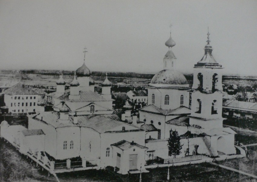 Собор Николая Чудотворца, Кадников (Сокольский район, Вологодская область). архивная фотография, Церковь Богоявления Господня и Собор Николая Чудотворца