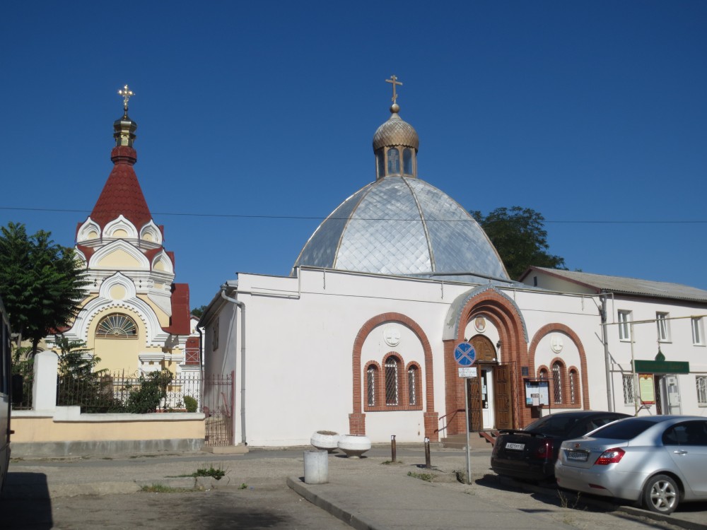 Феодосия. Церковь Николая Чудотворца. фасады