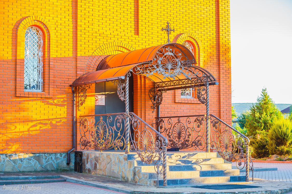 Феодосия. Церковь Михаила Архангела. архитектурные детали