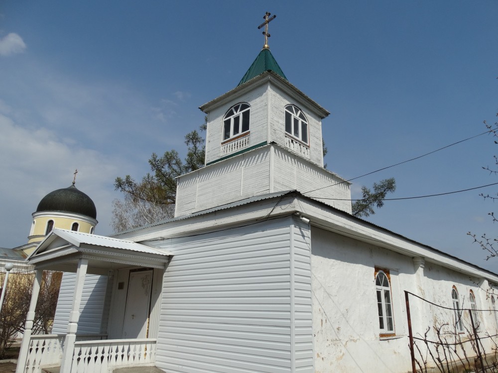 Церковь Иоанна Богослова (старая), Чёрный Отрог (Саракташский район, Оренбургская область). фасады