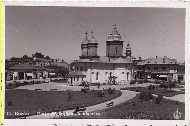 Церковь Михаила и Гавриила Архангелов, Бузэу (Бузэу, Румыния). архивная фотография, Почтовая фотооткрытка 1930-х годов
