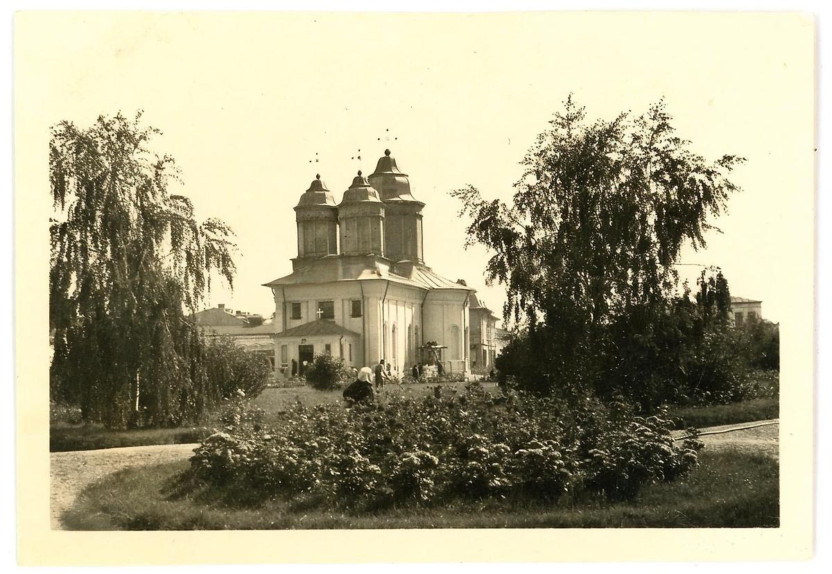 Фото 1943 г. с аукциона e-bay.de, архивная фотография. Церковь Михаила и Гавриила Архангелов, Бузэу (Бузэу, Румыния)
