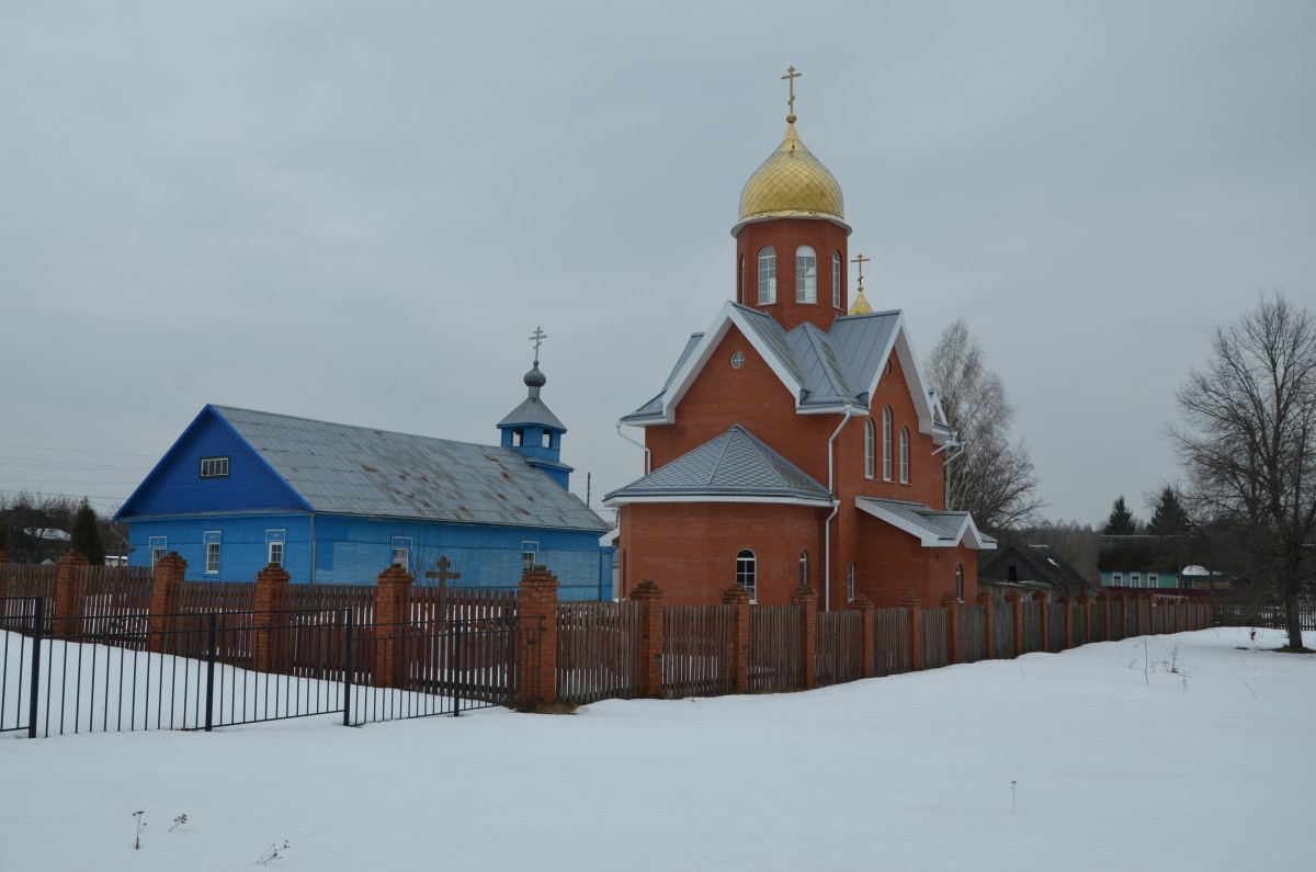 Кокоревка. Церковь Михаила Архангела (новая). фасады