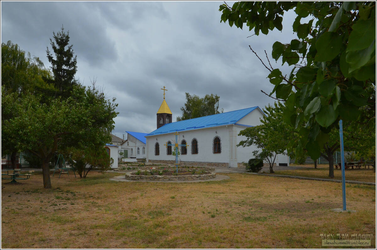 Церковь Успения Пресвятой Богородицы, Старый Крым (Кировский район, Республика Крым). фасады