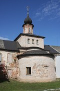 Севск. Спасо-Преображенский монастырь. Церковь Всех Святых в келейном корпусе