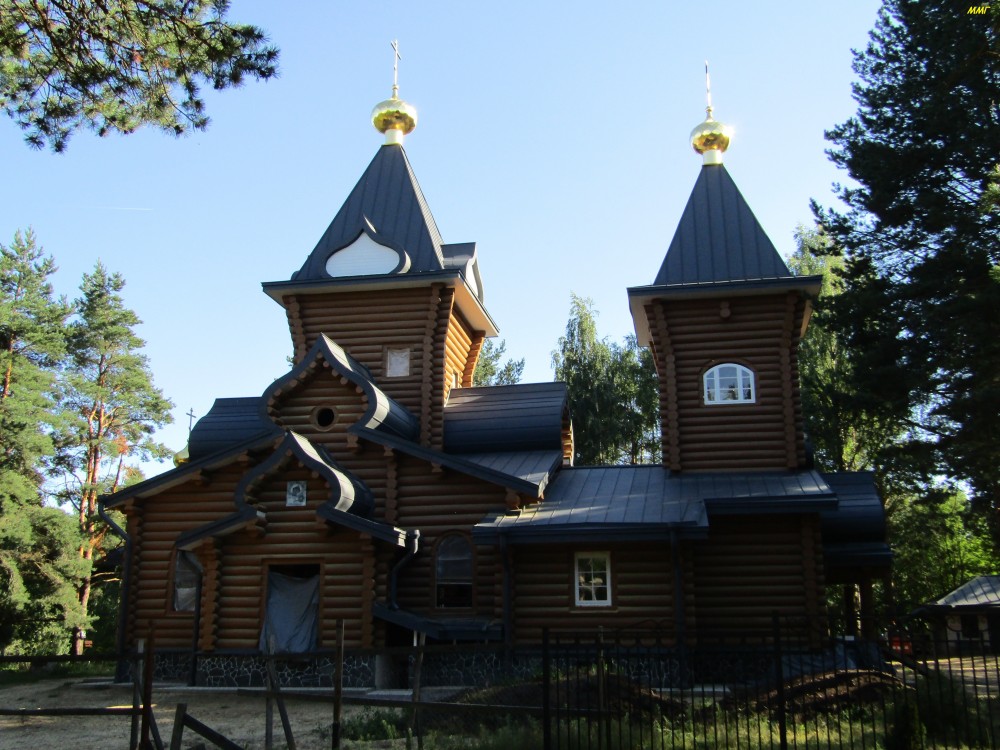 Сосновый бор храм