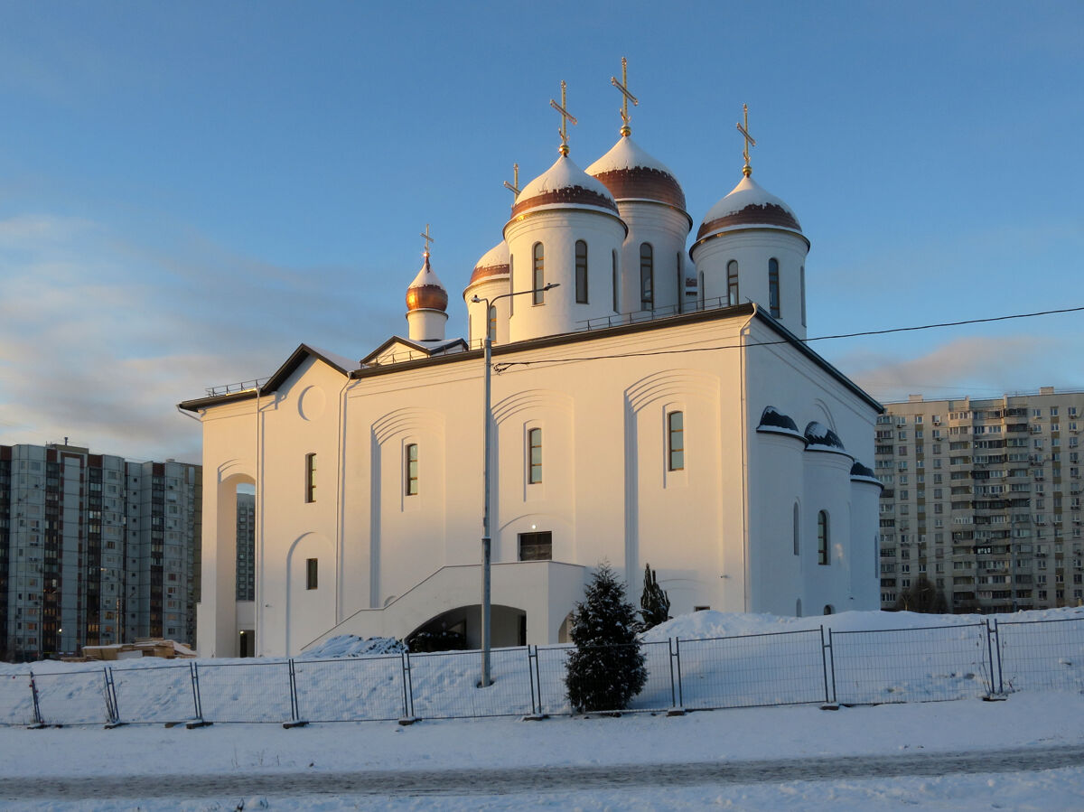 Церковь Воскресения Словущего в Марьинском парке, Люблино (Юго-Восточный административный округ (ЮВАО), г. Москва). фасады