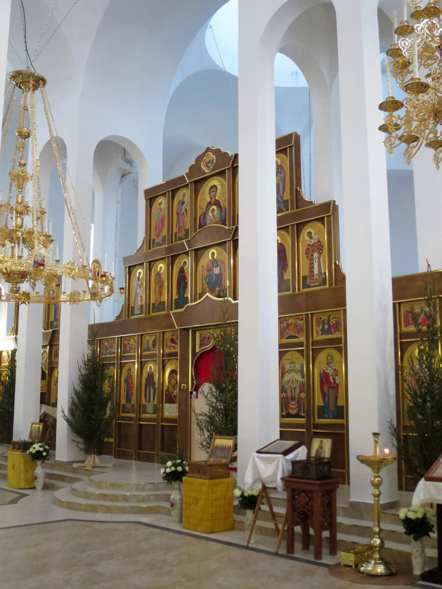Церковь Воскресения Словущего в Марьинском парке, Люблино (Юго-Восточный административный округ (ЮВАО), г. Москва). интерьер и убранство
