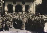 Церковь Илии Пророка, У входа в храм. Почтовая фотооткрытка 1929 г.<br>, Слэник-Молдова, Бакэу, Румыния