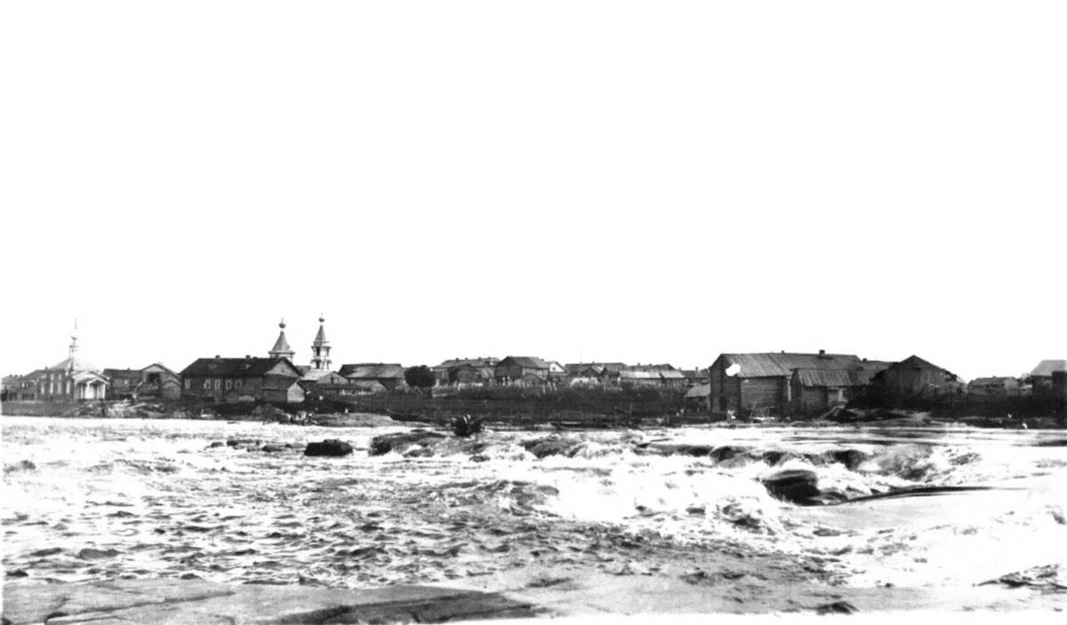 Церковь Зосимы и Савватия Соловецких, Сорока (Беломорский район, Республика Карелия). архивная фотография, Храм второй слева. Фото 1919 года