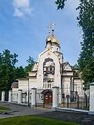 Академический. Луки (Войно-Ясенецкого) при ГКБ № 64 им. Виноградова, церковь