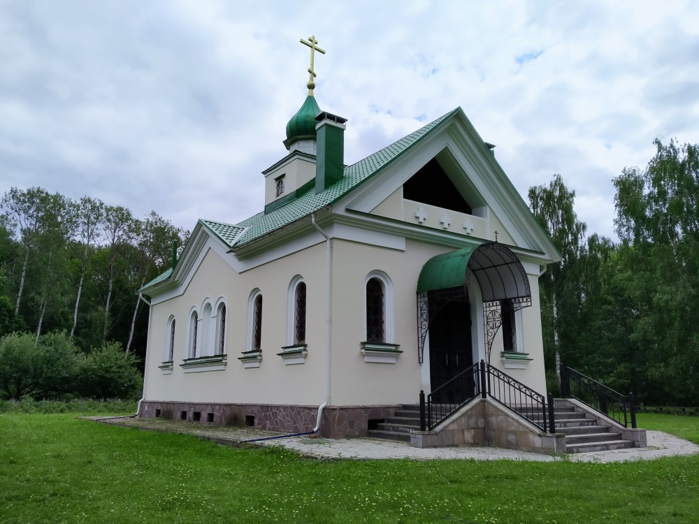 Скит преподобного Ефрема Сирина. Церковь Ефрема Сирина, Льва Толстого, село (Дзержинский район, Калужская область). фасады
