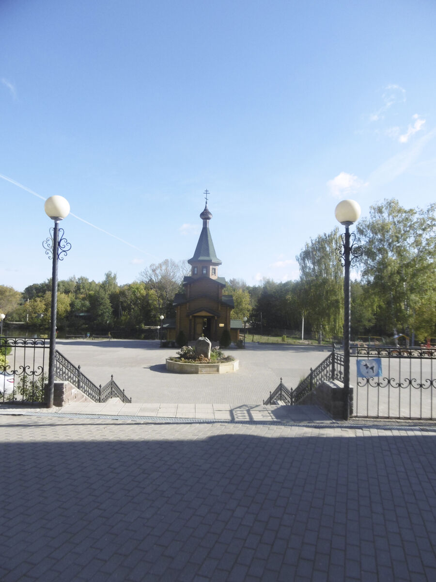 Часовня Сергия Радонежского в Копосове, Сормовский район (Нижний Новгород, город, Нижегородская область). общий вид в ландшафте, Вид часовни со стороны Троицкой церкви