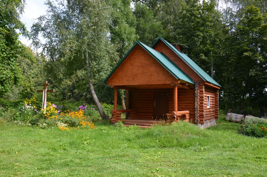 Новый Дроков. Часовня Николая Чудотворца. фасады