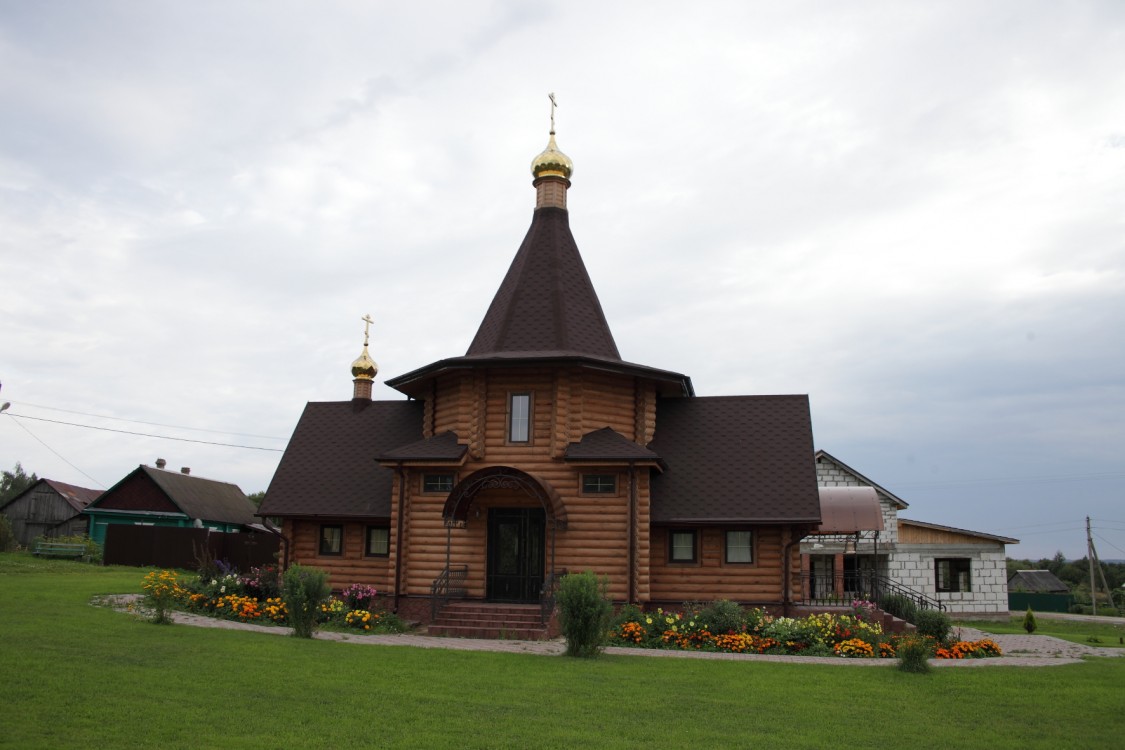 Калужская область, Козельский район, Слаговищи. Церковь Михаила Архангела, фотография. 