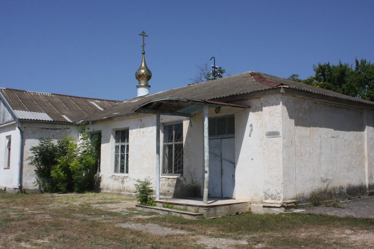 Церковь Кирилла Туровского, Медведево (Черноморский район, Республика Крым). архитектурные детали