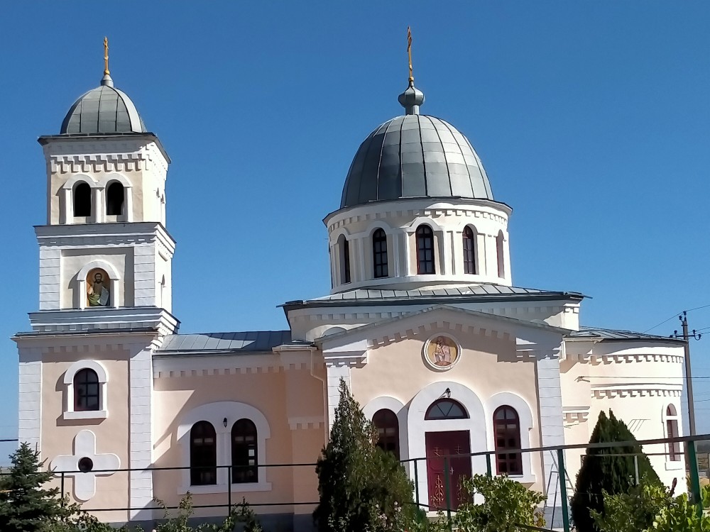 Церковь Матфея апостола, Митяево (Сакский район, Республика Крым). фасады
