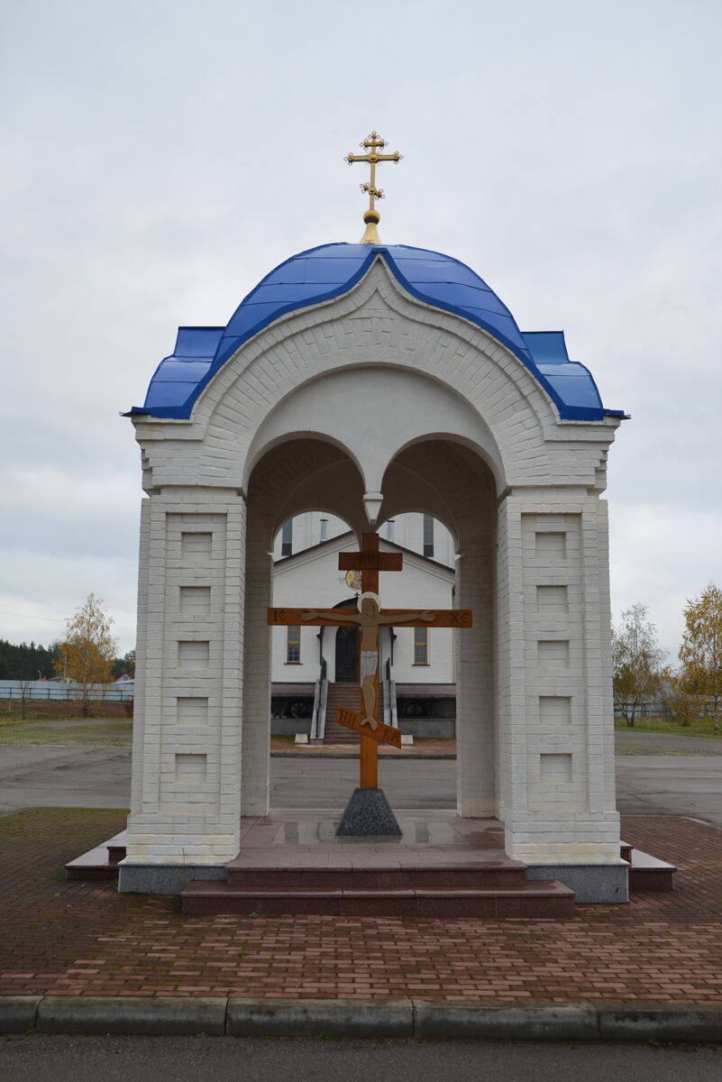 Владимирский скит. Часовня-сень, Дворцы (Дзержинский район, Калужская область). фасады
