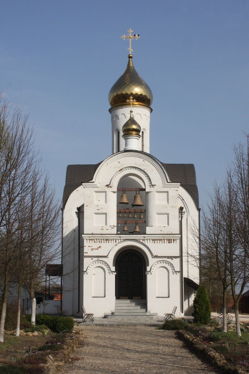 Клыковская Мироносицкая женская община. Церковь Жён-мироносиц, Клыково (Козельский район, Калужская область). фасады