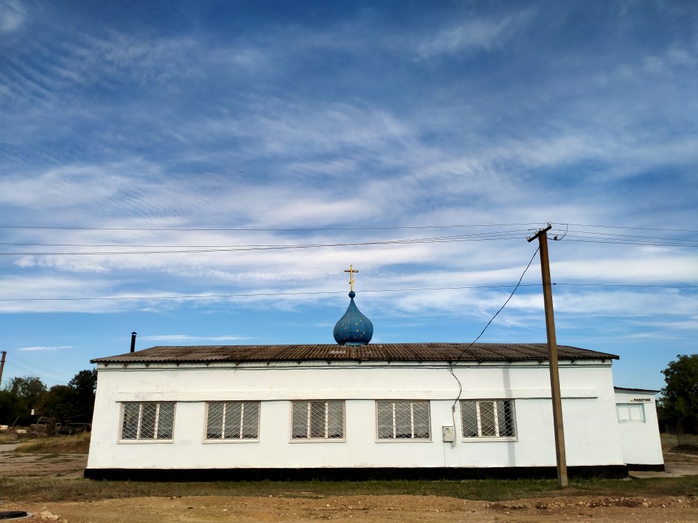 Новоселовское. Церковь Почаевской иконы Божией Матери. фасады