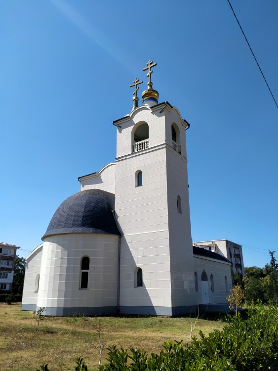 Церковь Рождества Пресвятой Богородицы, Фрунзе (Сакский район, Республика Крым). фасады