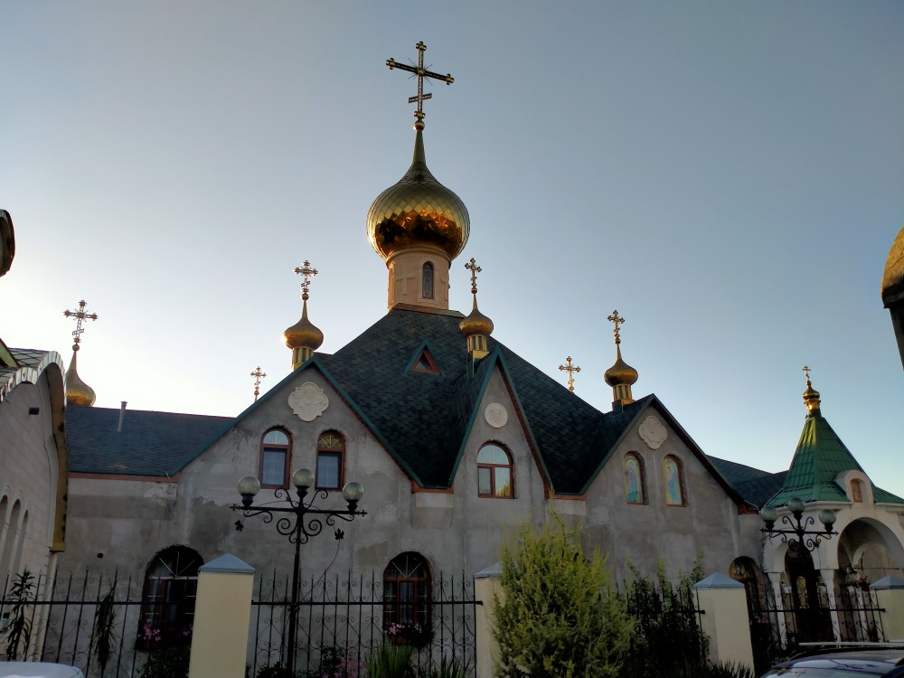Николаевский монастырь, Холмовка (Бахчисарайский район, Республика Крым). архитектурные детали