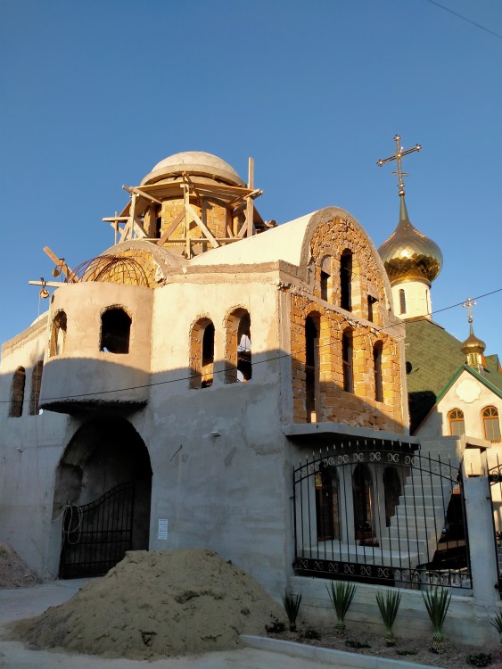 Холмовка. Николаевский монастырь. фасады