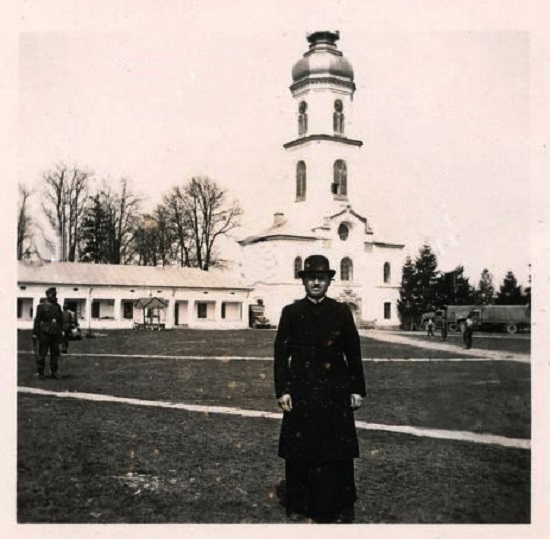 Собор Параскевы Сербской, Роман (Нямц, Румыния). архивная фотография, Колокольня собора. Фото 1941 г. с аукциона e-bay.de