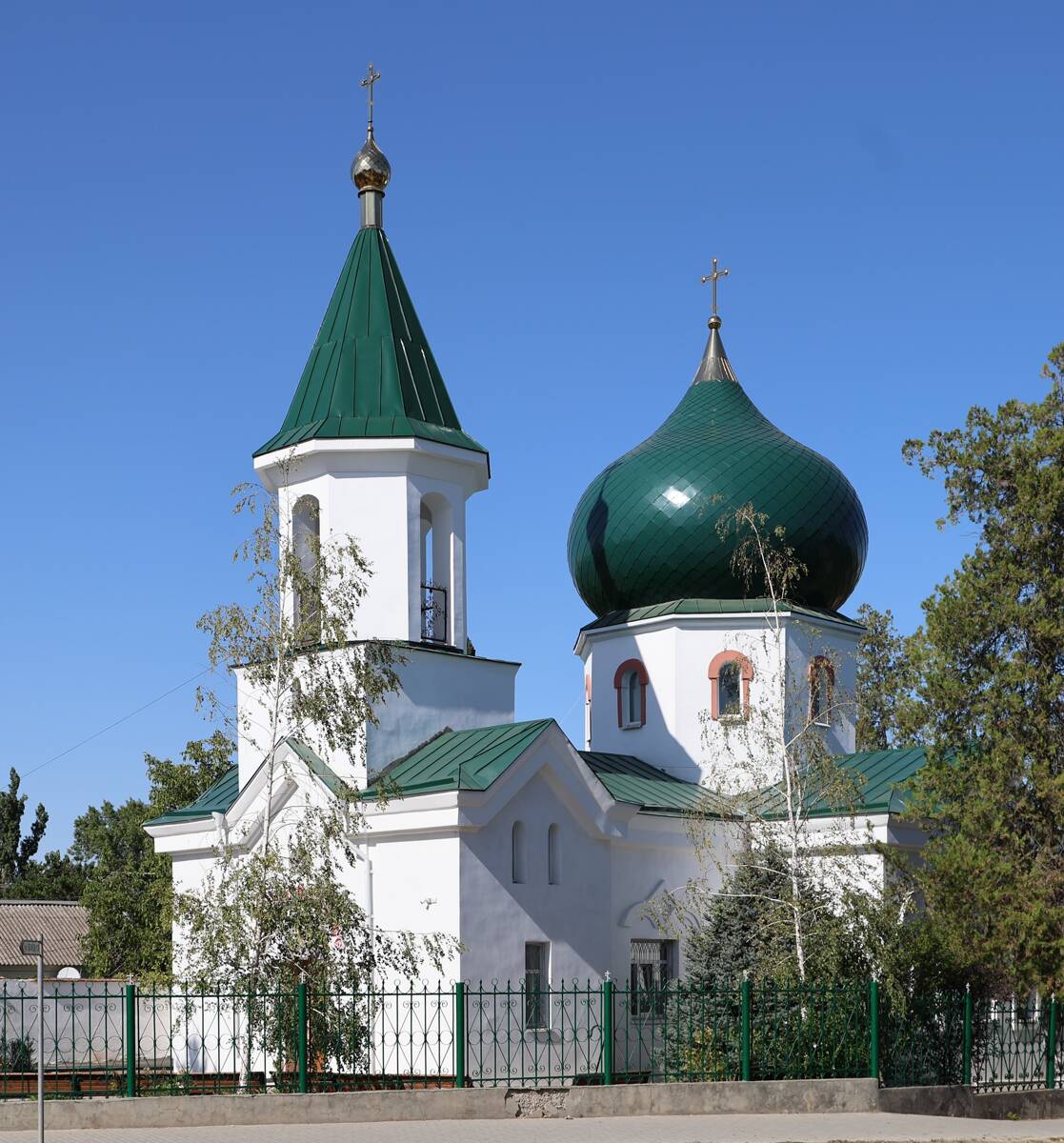 Церковь Николая Чудотворца, Зуя (Белогорский район, Республика Крым). фасады
