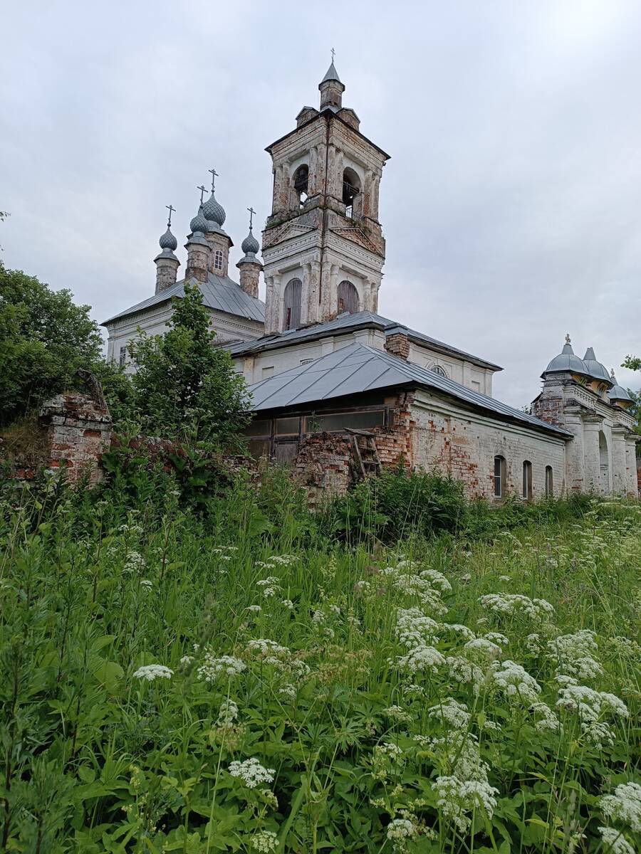 Церковь Преображения Господня, Спас-Верховье (Судиславский район, Костромская область). фасады