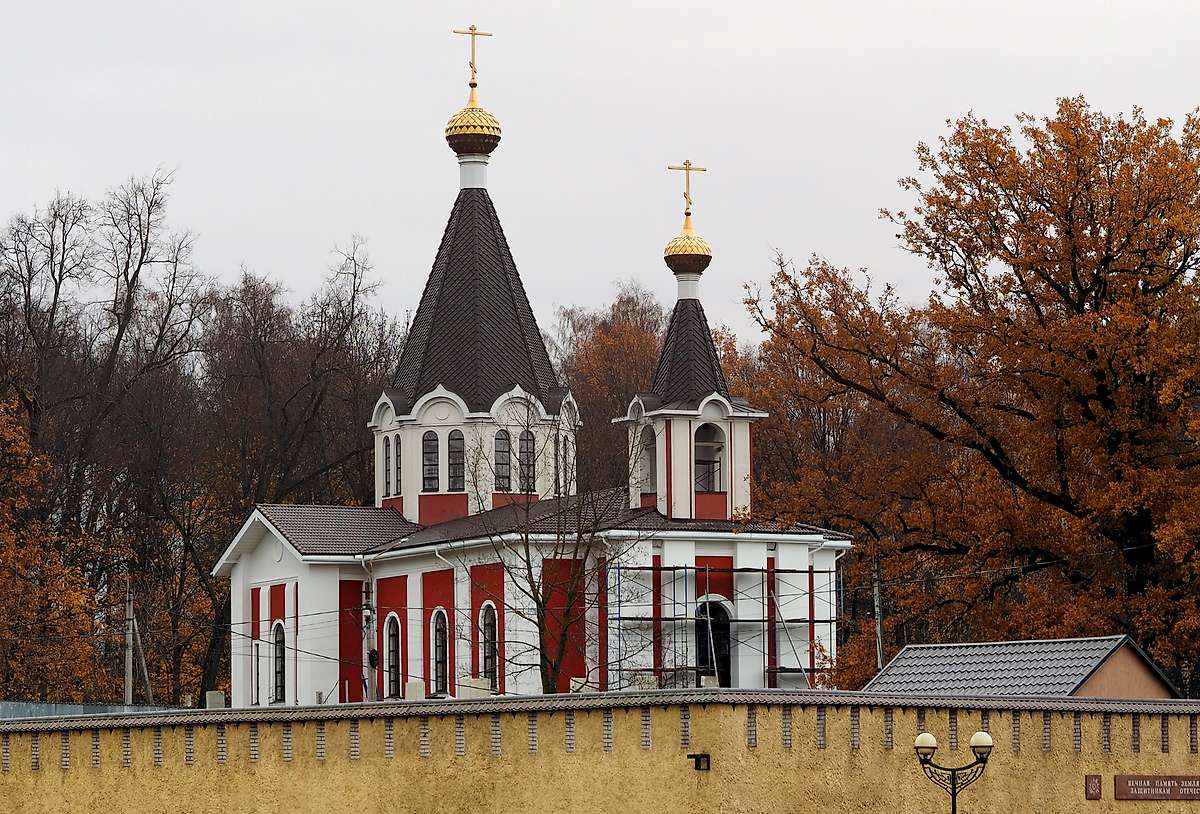 фасады. Церковь Петра и Павла, Колтуши (Всеволожский район, Ленинградская область)